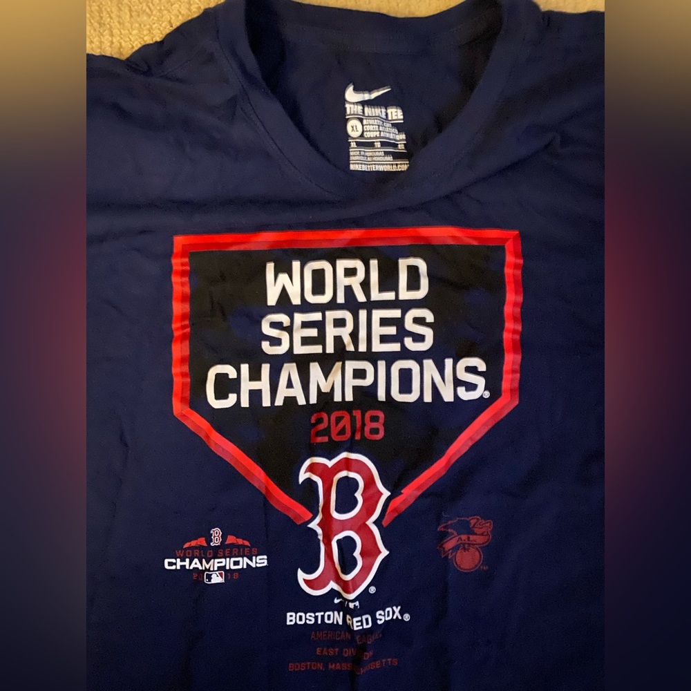 Nike XL Boston Red Sox 2018 World Series T-shirt